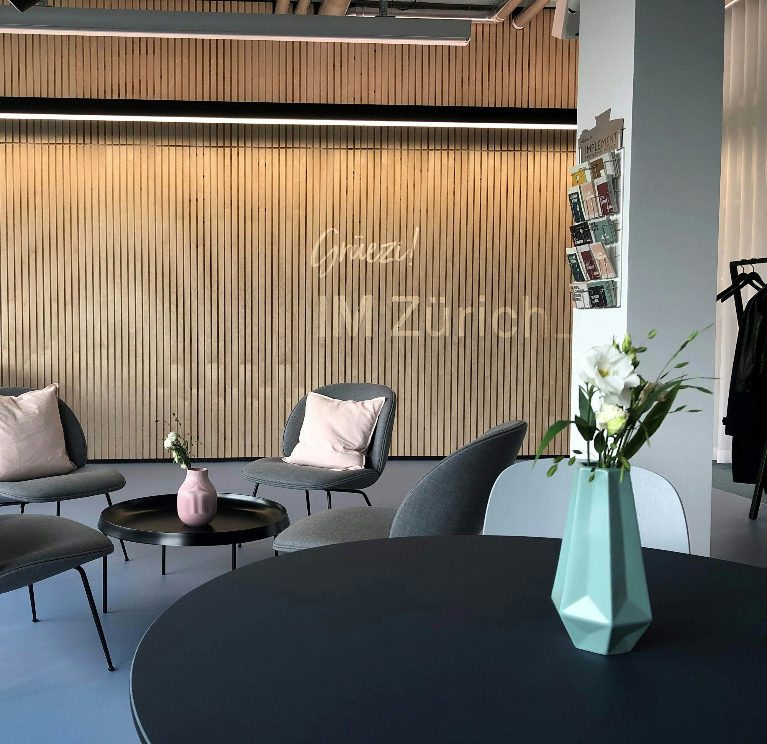 New office zurich 9 red