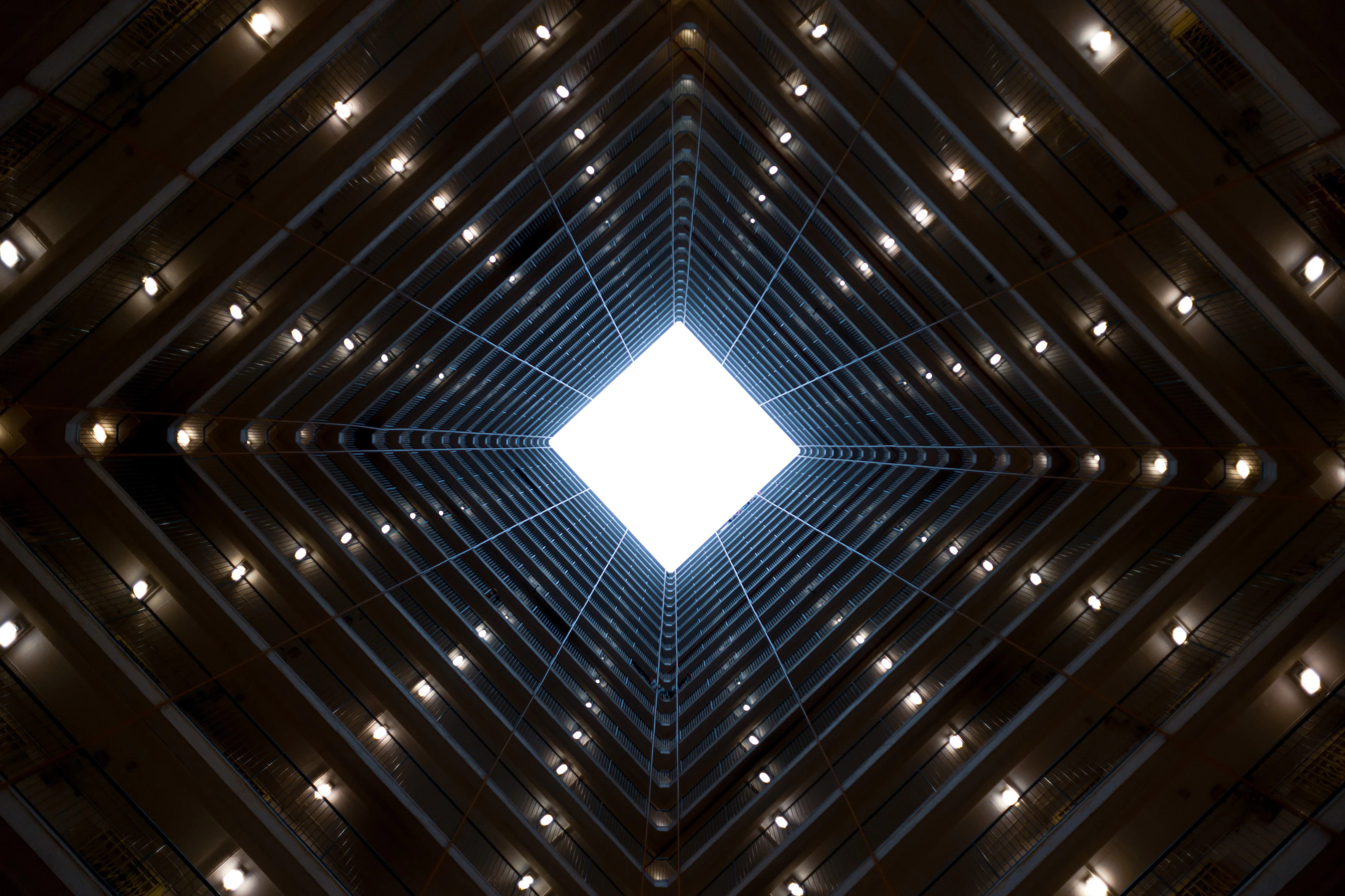 Kirklai bn Z8 95 Q8 NE unsplash